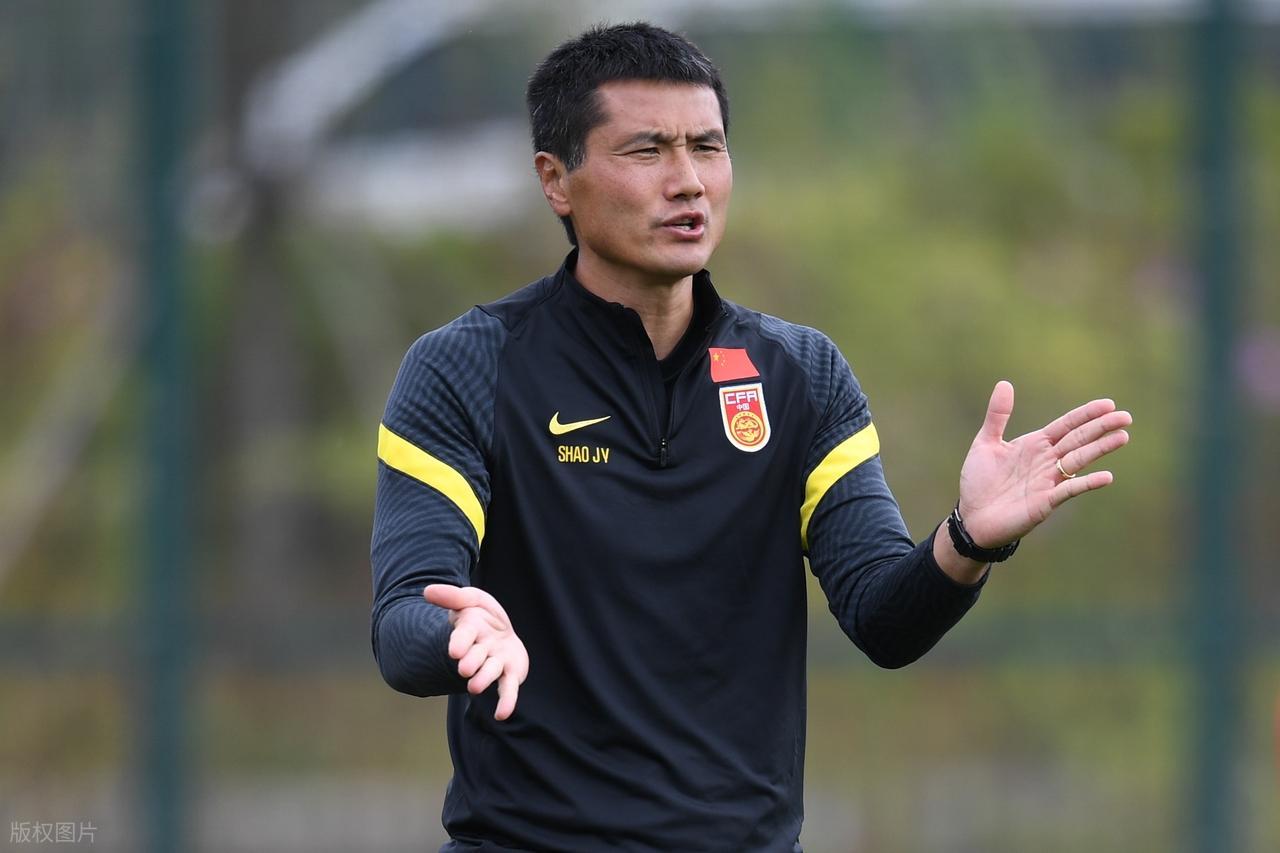 C7官网-2-0！3-0！中国男足双喜临门，U23和国足都赢了，邵佳一大获全胜